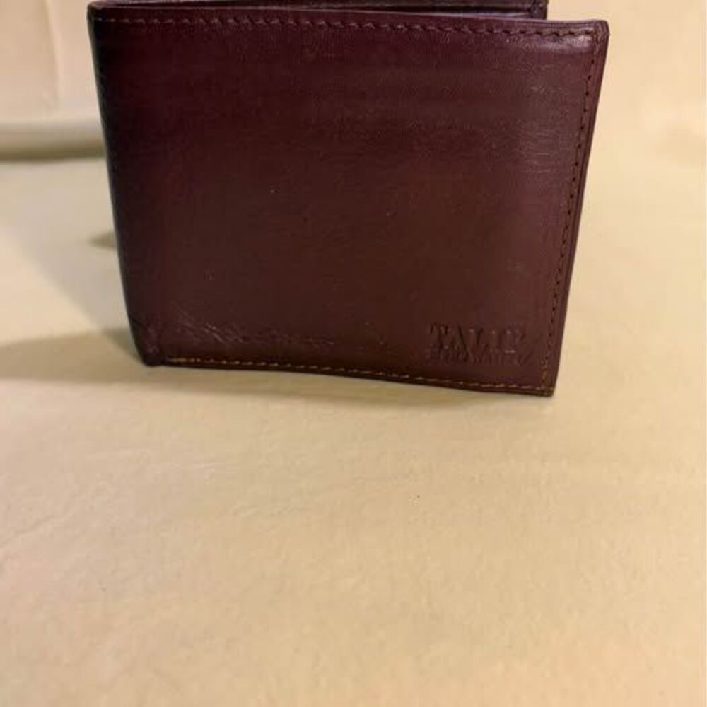 TALED Men's Genuine Leather Bifold Wallet with Fold-Out Clear ID Windows